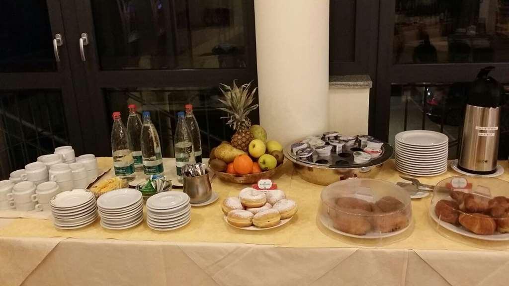 Hotel San Giorgio Sangano ร้านอาหาร รูปภาพ