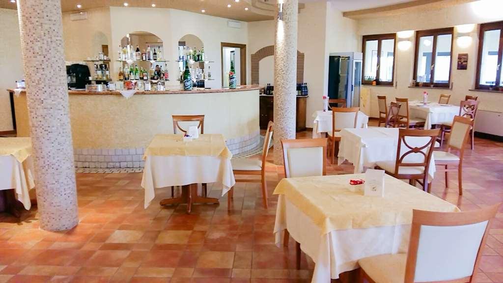 Hotel San Giorgio Sangano ร้านอาหาร รูปภาพ