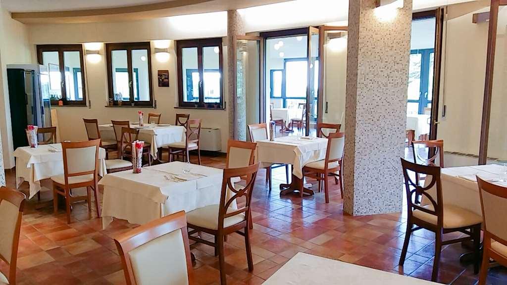 Hotel San Giorgio Sangano ร้านอาหาร รูปภาพ